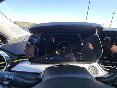 New 2026 Chevrolet Trax LT w/ Driver Confidence Package image 16