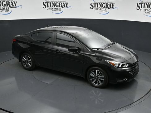 Used 2024 Nissan Versa SV w/ Trunk Package FWD image 18