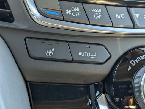 Certified 2025 Acura TLX w/ Technology Package image 18