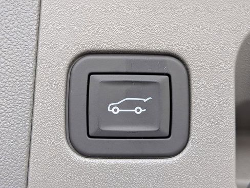 New 2026 Cadillac XT5 Premium Luxury w/ Driver Assist Package image 16