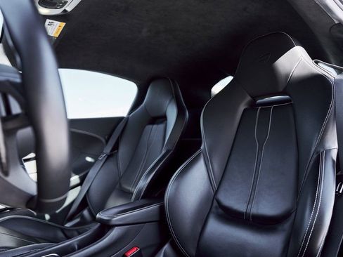 Used 2020 McLaren 570S Coupe image 45