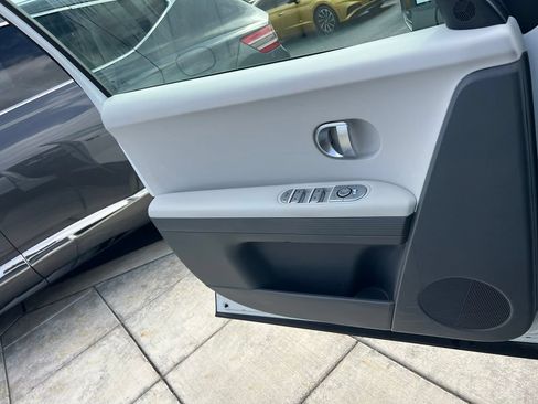 Used 2024 Hyundai Ioniq 5 SEL RWD image 19