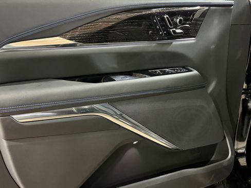 New 2026 Cadillac Escalade IQL Luxury AWD/4WD image 11