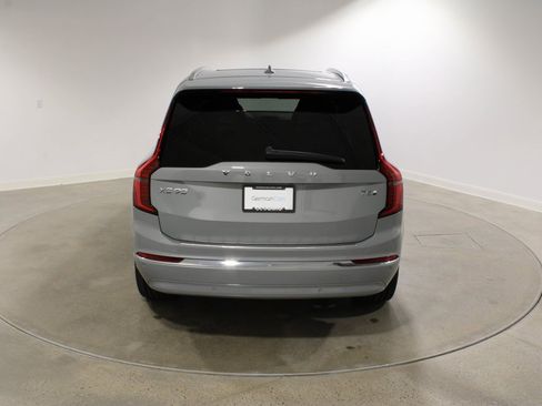 New 2026 Volvo XC90 T8 Plus image 5