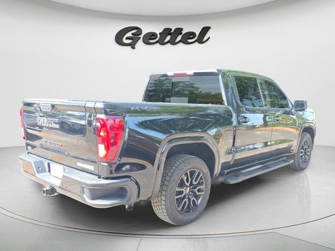 Used 2022 GMC Sierra 1500 Elevation w/ Elevation Premium Package AWD/4WD image 4