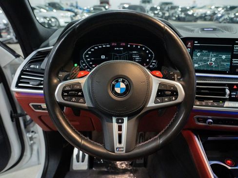 Used 2021 BMW X5 M w/ Competition Package image 39
