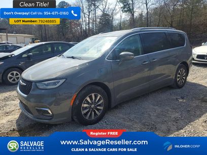 Used 2021 Chrysler Pacifica Touring-L