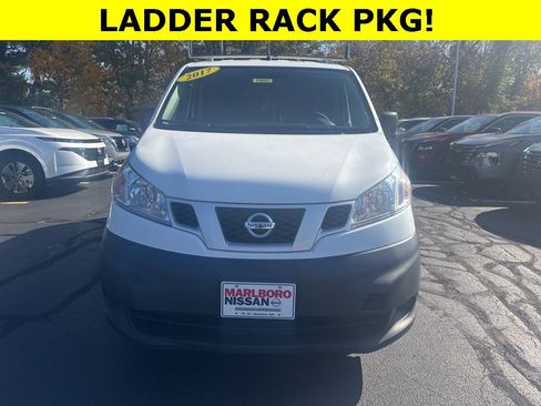 Used 2017 Nissan NV200 S w/ Back Door Glass Package image 2