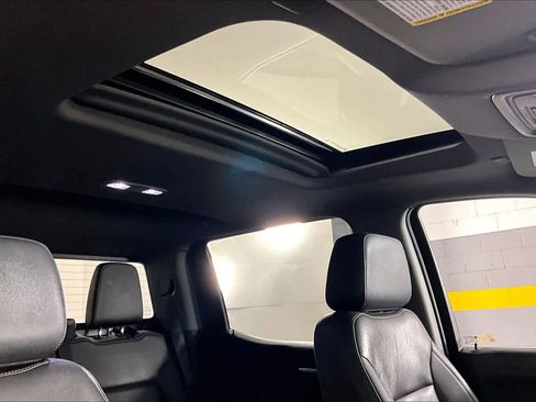 Used 2021 GMC Sierra 1500 SLT image 14