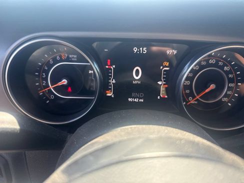 Used 2018 Jeep Wrangler Unlimited Sport S AWD/4WD image 10