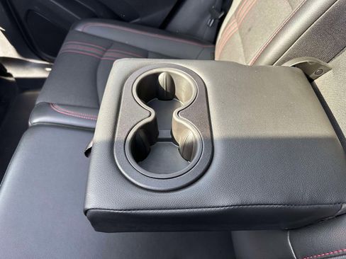 Used 2023 Chevrolet Equinox RS image 10