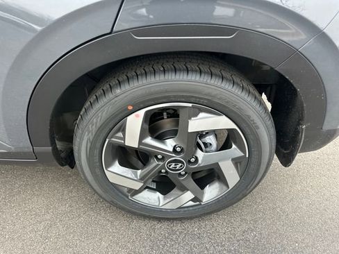 New 2026 Hyundai Venue SEL FWD image 35