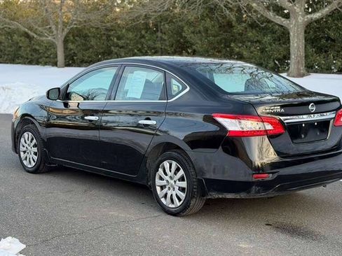 Used 2015 Nissan Sentra S image 5