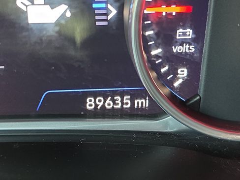 Used 2019 Chevrolet Blazer RS FWD image 19