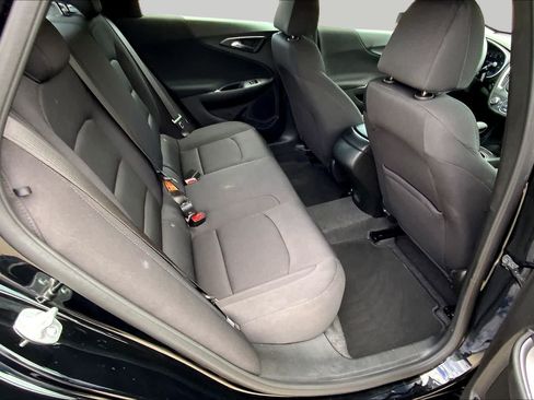 Used 2025 Chevrolet Malibu RS FWD image 20