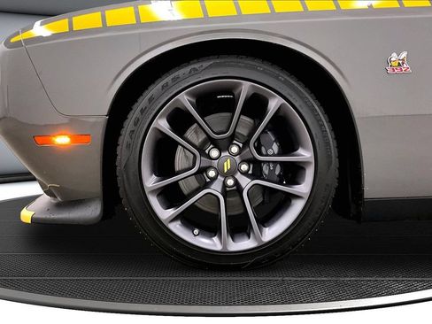 Used 2023 Dodge Challenger R/T Scat Pack RWD image 32