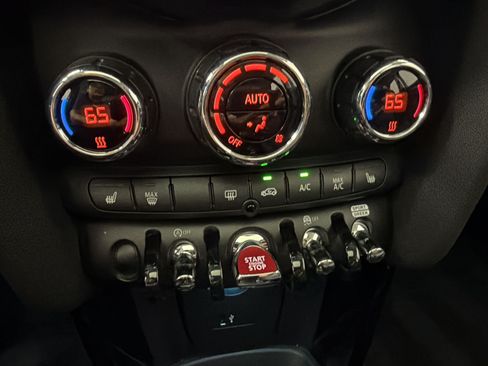 Used 2024 MINI Cooper S FWD image 17