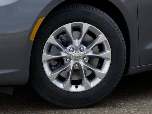 New 2025 Chrysler Pacifica Select image 8