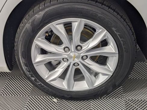 Used 2024 Chevrolet Malibu LT image 8