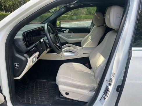 Used 2024 Mercedes-Benz GLE 350 4MATIC image 5