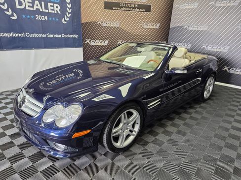 Used 2008 Mercedes-Benz SL 550 image 2