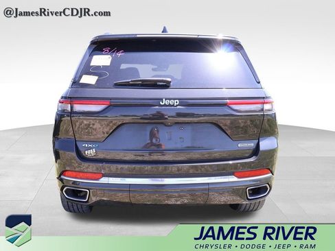 Used 2023 Jeep Grand Cherokee Overland AWD/4WD image 17