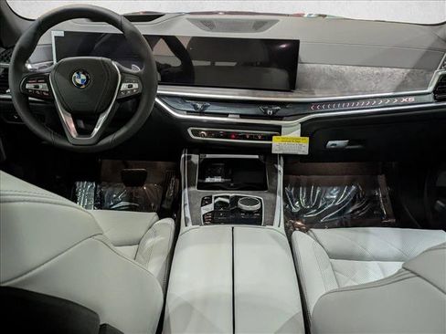 New 2026 BMW X5 xDrive40i image 16