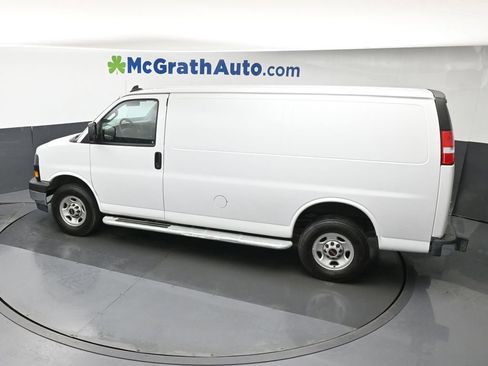 Used 2024 GMC Savana 2500 w/ Driver Convenience Package RWD image 18