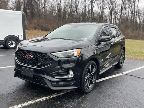 Used 2020 Ford Edge ST w/ Cold Weather Package image 7
