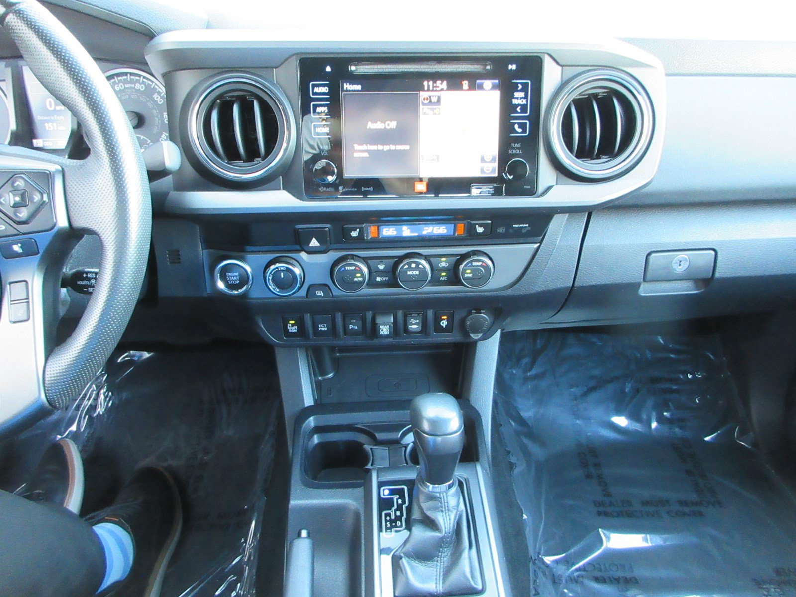 Used 2019 Toyota Tacoma TRD Off-Road AWD/4WD image 37