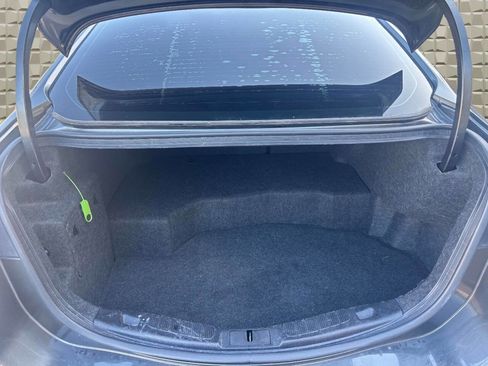 Used 2018 Ford Fusion SE FWD image 30