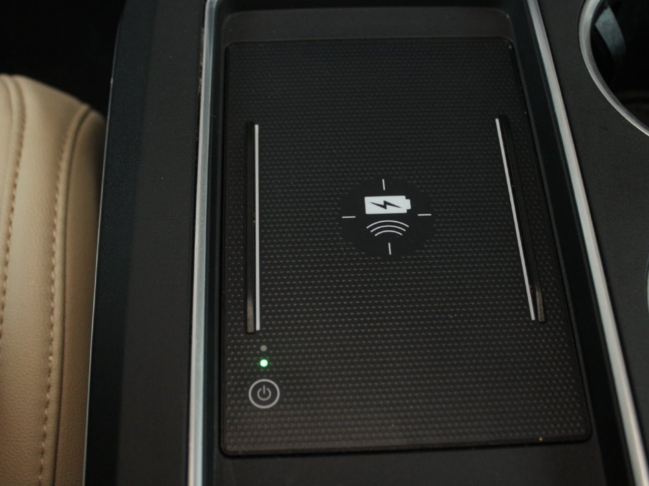 Used 2025 Acura MDX FWD image 32