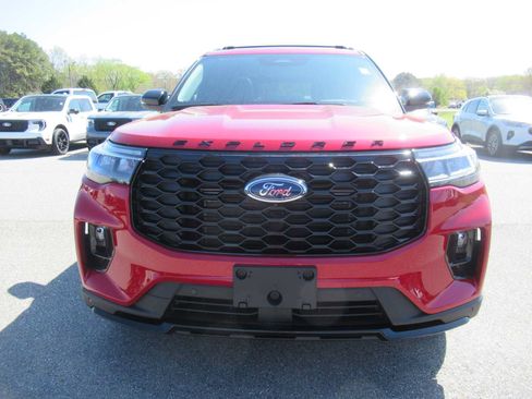 New 2026 Ford Explorer ST-Line AWD/4WD image 2