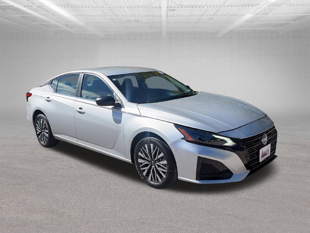 Used 2026 Nissan Altima 2.5 SV AWD/4WD image 8