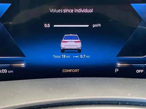 New 2026 BMW X7 xDrive40i image 21