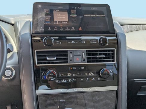 Used 2024 Nissan Armada Platinum w/ Captain's Chairs Package RWD image 17