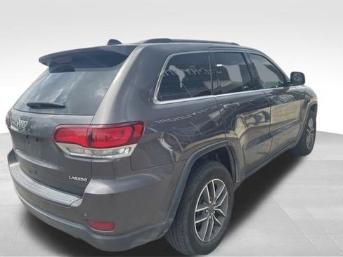 Used 2020 Jeep Grand Cherokee Laredo w/ Laredo X Package RWD image 6