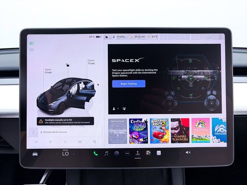 Used 2024 Tesla Model Y Performance image 5