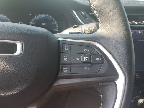 Certified 2022 Jeep Grand Cherokee L Limited w/ Luxury Tech Group II AWD/4WD image 22
