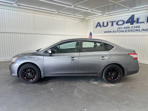 Used 2015 Nissan Sentra S image 8