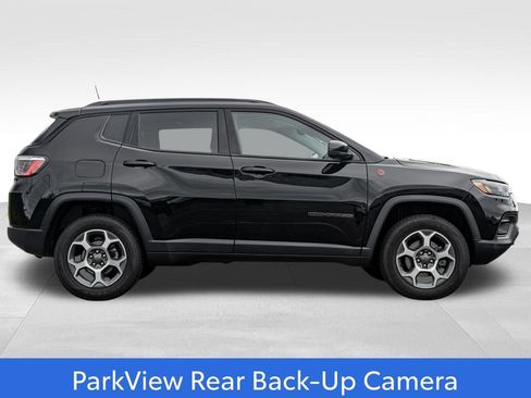Used 2022 Jeep Compass Trailhawk w/ Sun and Sound Group AWD/4WD image 8