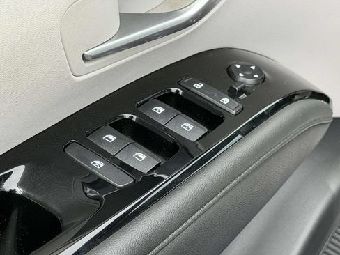 Certified 2023 Hyundai Tucson Limited AWD/4WD image 17