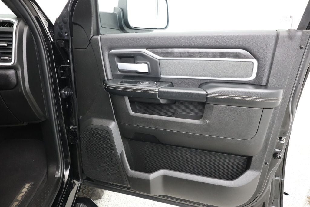 Used 2022 RAM 2500 Lone Star w/ Night Edition AWD/4WD image 20