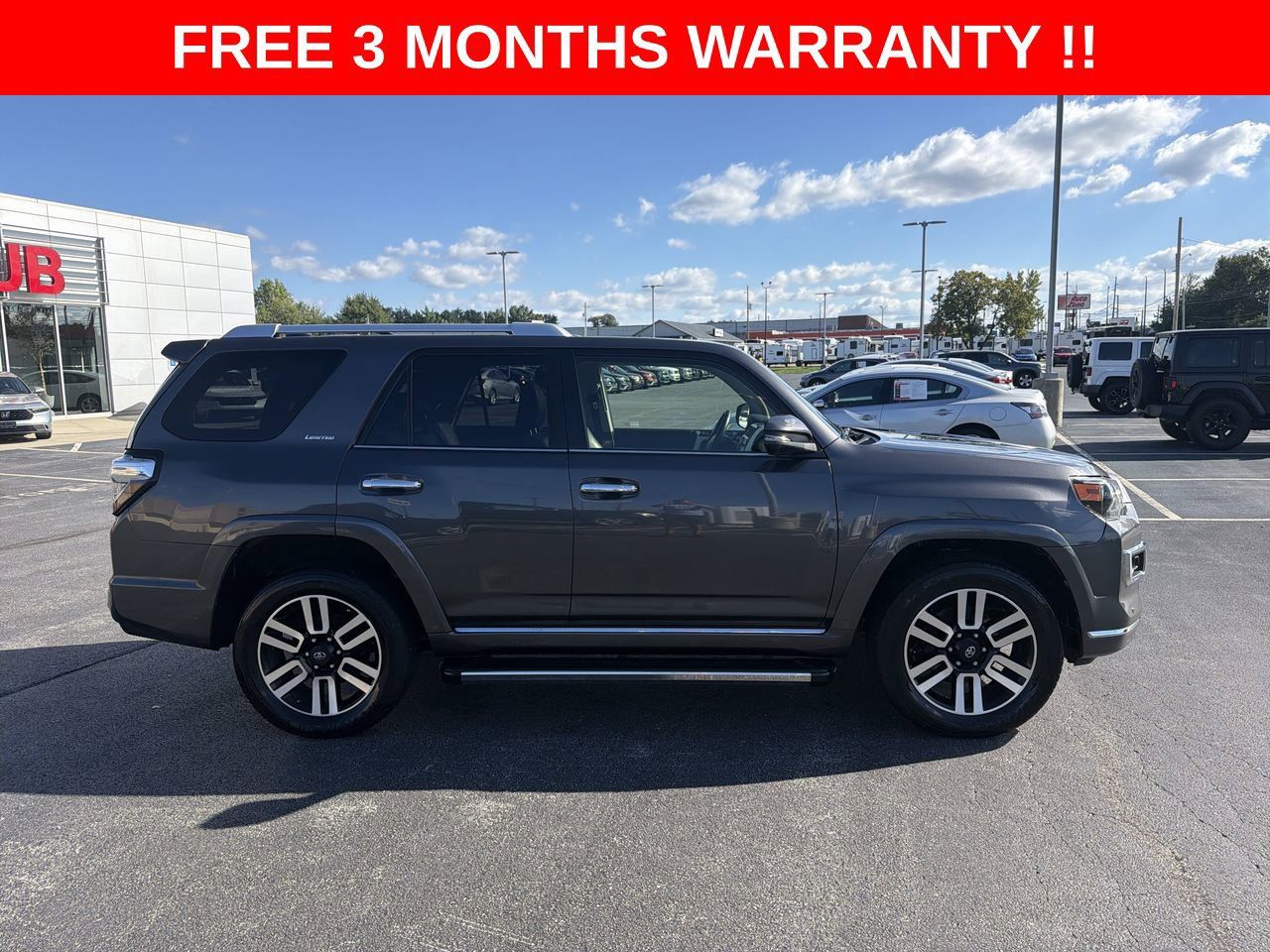 Used 2019 Toyota 4Runner Limited w/ Convenience Package AWD/4WD image 32