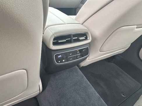 Used 2023 Genesis G80 2.5T w/ Advanced Package image 35