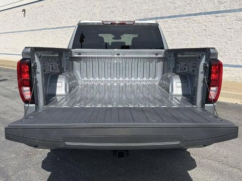 Used 2024 GMC Sierra 1500 Elevation AWD/4WD image 18