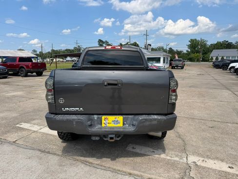 Used 2013 Toyota Tundra 2WD CrewMax w/ Tow Pkg image 4
