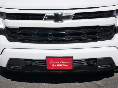 Used 2024 Chevrolet Silverado 1500 RST AWD/4WD image 8