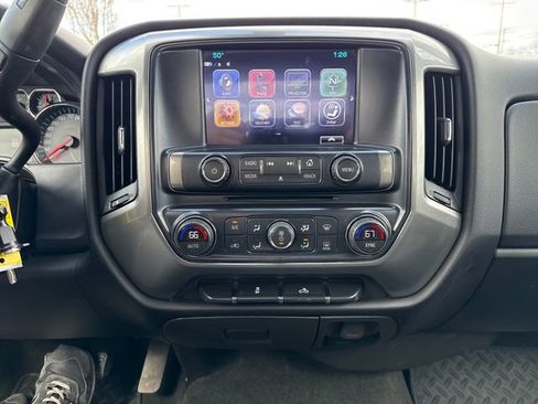 Used 2018 Chevrolet Silverado 1500 LT w/ All Star Edition image 22