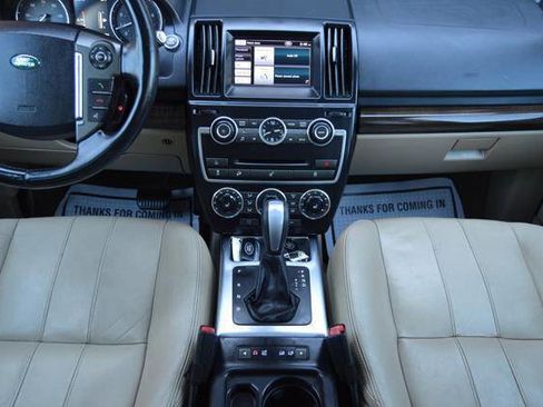 Used 2013 Land Rover LR2 HSE AWD/4WD image 20
